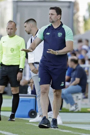 Erol Bulut, Championship&rsquo;te eyl&uuml;l ayının teknik direkt&ouml;r&uuml; adayları arasında
