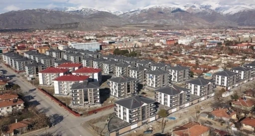 Erzincan&rsquo;da Aralık ayında 831 konut satıldı
