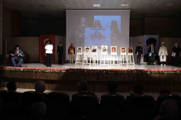 Erzincan&rsquo;da &Ouml;ğretmenler G&uuml;n&uuml; d&uuml;zenlenen t&ouml;renle kutlandı
