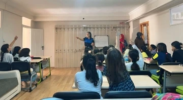 Erzincan&rsquo;da TDP polisleri bilgilendiriyor
