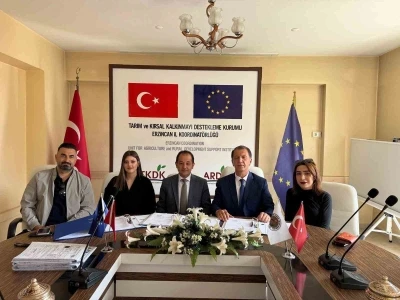 Erzincan Toplu Sera B&ouml;lgesine 22 milyon 568 bin 400 TL değerinde yatırım
