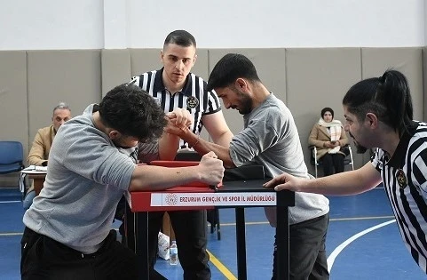 Erzurum&rsquo;da bilekler yarıştı
