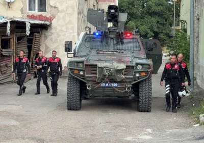 Erzurum'da silahlı &ccedil;atışma! &Ccedil;ok sayıda yaralı var!