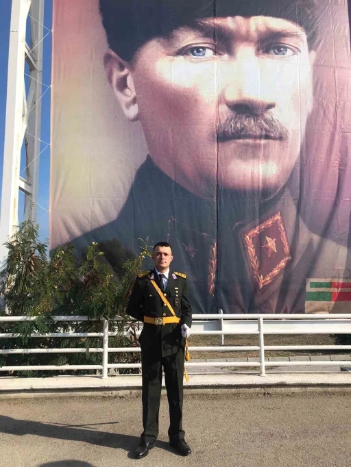 Erzurumlu &uuml;steğmen vazifesi başında kalp krizi ge&ccedil;irerek şehit oldu
