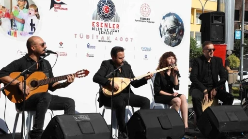 Esenler&rsquo;de &ldquo;Bilim ve Uzay Şenliği&rdquo; d&uuml;zelendi
