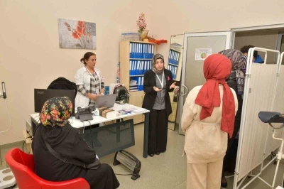 Esenyurt&rsquo;ta her g&uuml;n bir mahallede &uuml;cretsiz kanser tarama hizmeti
