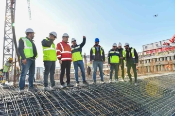 Esenyurt&rsquo;ta kamp&uuml;s lise y&uuml;kseliyor
