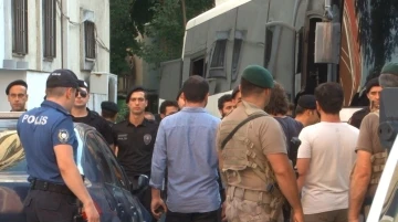 Esenyurt&rsquo;ta tekel bayisi baskınında 3 ş&uuml;pheli daha tutukladı
