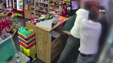 Esenyurt&rsquo;taki tekel bayi cinayetine ilişkin davanın g&ouml;r&uuml;lmesine devam edildi
