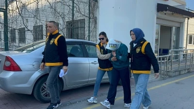 Eşini bı&ccedil;akla yaralayan kadın, tutuklandı