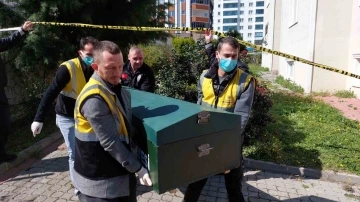 Eşinin kayıp başvurusu yaptığı kadın &ouml;ğretmen &ouml;l&uuml; bulundu
