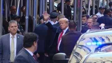 Eski ABD Başkanı Trump, hakkındaki su&ccedil;lamaları reddetti