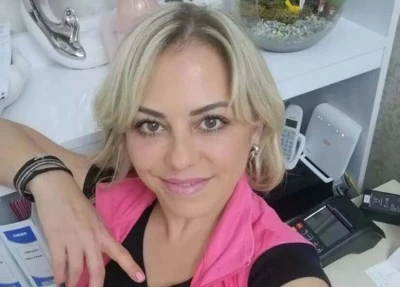Eski eşinin bı&ccedil;akla &ouml;ld&uuml;rd&uuml;ğ&uuml; Demet'in arkadaşı: 'S&uuml;rekli şiddet g&ouml;r&uuml;yordu'