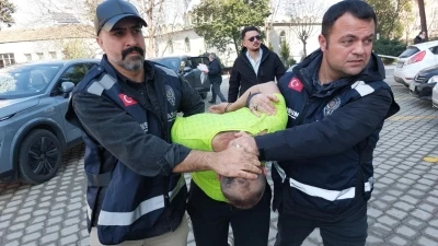 Eski eşinin dedesini &ouml;ld&uuml;ren sanık: "Olayı neden yaptım hatırlamıyorum"