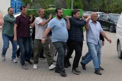 Eski kocası tarafından &ouml;ld&uuml;r&uuml;len 2 &ccedil;ocuk annesi toprağa verildi