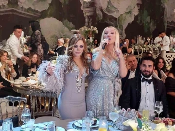 Eski Meclis Başkanı İsmail Kahraman d&uuml;ğ&uuml;ne katıldı
