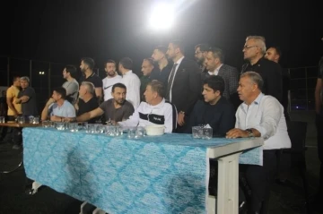 Eski milli efsaneler Şanlıurfa&rsquo;da gen&ccedil; yeteneklerle buluştu
