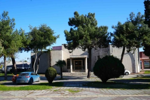 Eski m&uuml;zesi binası, Turist Karşılama ve Tanıtım Ofisi olacak
