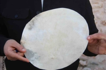 Eskimiş davul derisinden 20 milyon liraya uzanan &rsquo;İncil&rsquo; dolandırıcılığı
