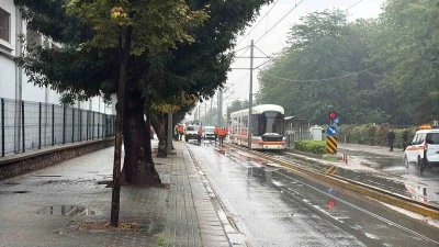 Eskişehir&rsquo;de katener arızası tramvay ulaşımını aksattı