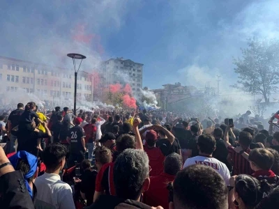 Eskişehir&rsquo;de şampiyonluk kutlamaları
