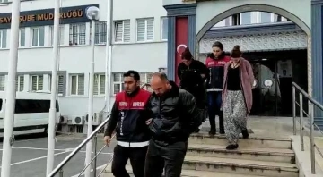 Eskişehir&rsquo;den Bursa&rsquo;ya gelerek 900 bin TL&rsquo;lik hırsızlık yaptılar, adli kontrol şartıyla serbest bırakıldılar
