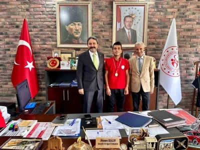 Eskişehir&rsquo;den şampiyonluk y&uuml;kseldi
