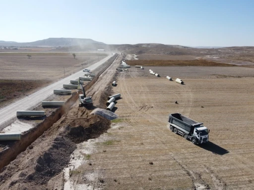 Eskişehir Yukarı Sakarya İlyaspaşa Sulaması&rsquo;nda &ccedil;alışmalar aralıksız devam ediyor
