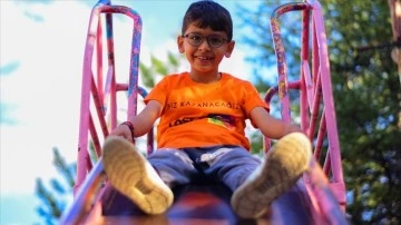 Eskişehir'de tedavi g&ouml;ren 7 yaşındaki Egemen l&ouml;semiden kurtuldu