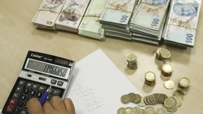 Esnaf ve sanatkarların kredilere erişimine yeni d&uuml;zenleme