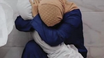 Esra El&ouml;n&uuml;'n&uuml;n Gazzeli bebekler i&ccedil;in yazdığı ninni b&uuml;y&uuml;k beğeni topladı