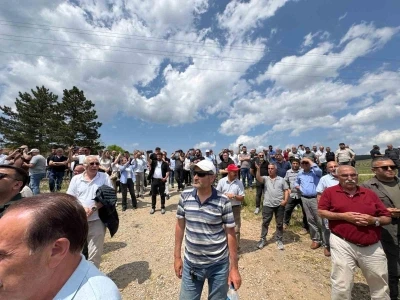 Eti Bakır&rsquo;ın &Ccedil;ED toplantısına vatandaş izin vermedi