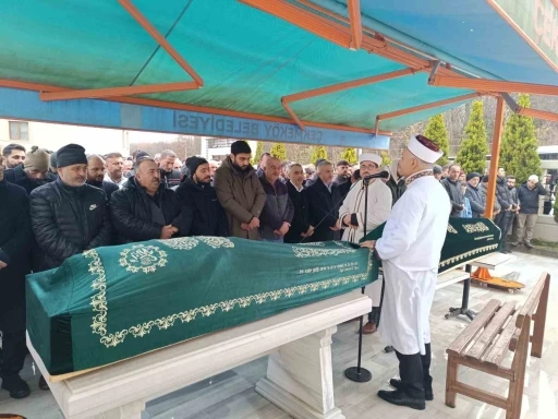 Ev alma fiyat anlaşmazlığı sonucu &ouml;ld&uuml;r&uuml;len baba ve oğlu toprağa verildi
