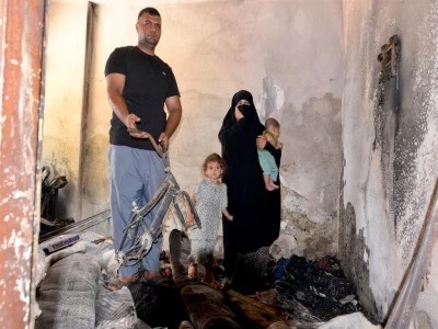 Evine molotofkokteyli atılan anne: Ateşin i&ccedil;ine girip, bebeğimi &ccedil;ıkardım