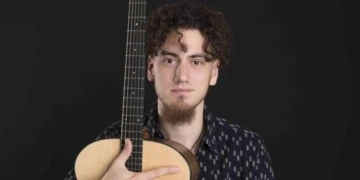 Evrencan G&uuml;nd&uuml;z, en sevilen şarkılarıyla 3 Eyl&uuml;l&rsquo;de YBY Woods sahnesinde
