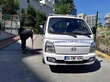 Ey&uuml;psultan&rsquo;da ila&ccedil;lama &ccedil;alışmaları s&uuml;r&uuml;yor
