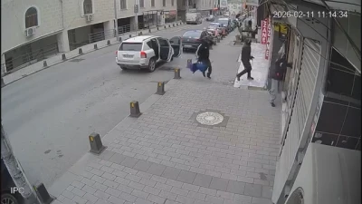  Ey&uuml;psultan'da kuyumcuya soygun girişimi : 2 g&ouml;zaltı 