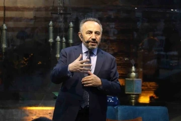 Ey&uuml;psultan&rsquo;da Ramazan Sohbetlerinin konuğu tarih&ccedil;i Prof. Dr. Tufan G&uuml;nd&uuml;z oldu
