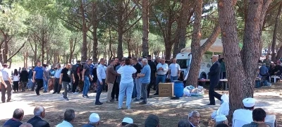 Ezine&rsquo;de geleneksel &ccedil;ift&ccedil;i hayrı yoğun katılımla ger&ccedil;ekleşti
