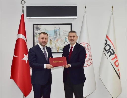 Ezine&rsquo;ye Spor ve Sosyal Yaşam İ&ccedil;in 80 milyon TL&rsquo;lik dev yatırım
