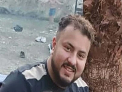 Fabrikasında &ouml;len iş&ccedil;iyi yol kenarına attı