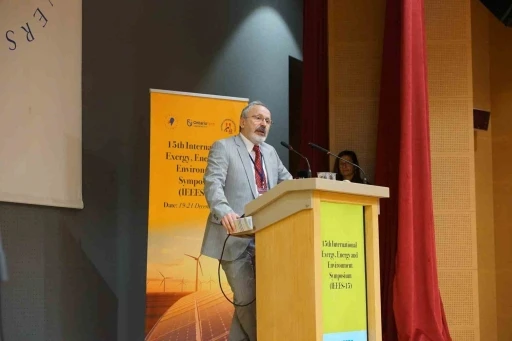 Farklı &uuml;lkelerden akademisyenler, &ccedil;evre i&ccedil;in bir araya geldi
