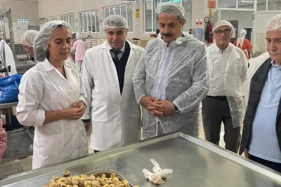 Faruk &Ccedil;elik&rsquo;ten Kardelen Kestane Şekeri&rsquo;ne ziyaret