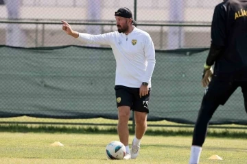 Fatih &Ccedil;ardak&ccedil;ı: "Keyifli bir kamp d&ouml;nemi ge&ccedil;irdik"
