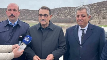 Fatih D&ouml;nmez, Seyitgazi ile Kırka arasındaki yol genişletme &ccedil;alışmasını ziyaret etti
