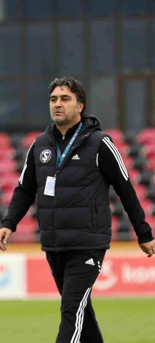 Fatih Terim ve İsmail Kartal isimleri Azerbaycan&rsquo;da heyecan oluşturdu