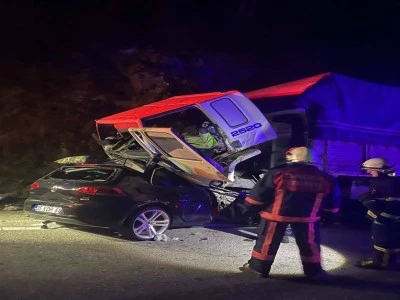 Feci kazada 3 kişi hayatını kaybetti 