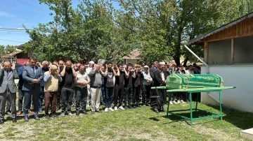 Feci kazada hayatını kaybeden &ouml;ğretmen, toprağa verildi
