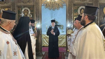 Fener Rum Patriği Bartholomeos, G&ouml;k&ccedil;eada&rsquo;da ayine katıldı