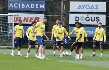 Fenerbah&ccedil;e, Avusturya kampında 3 hazırlık ma&ccedil;ı oynayacak